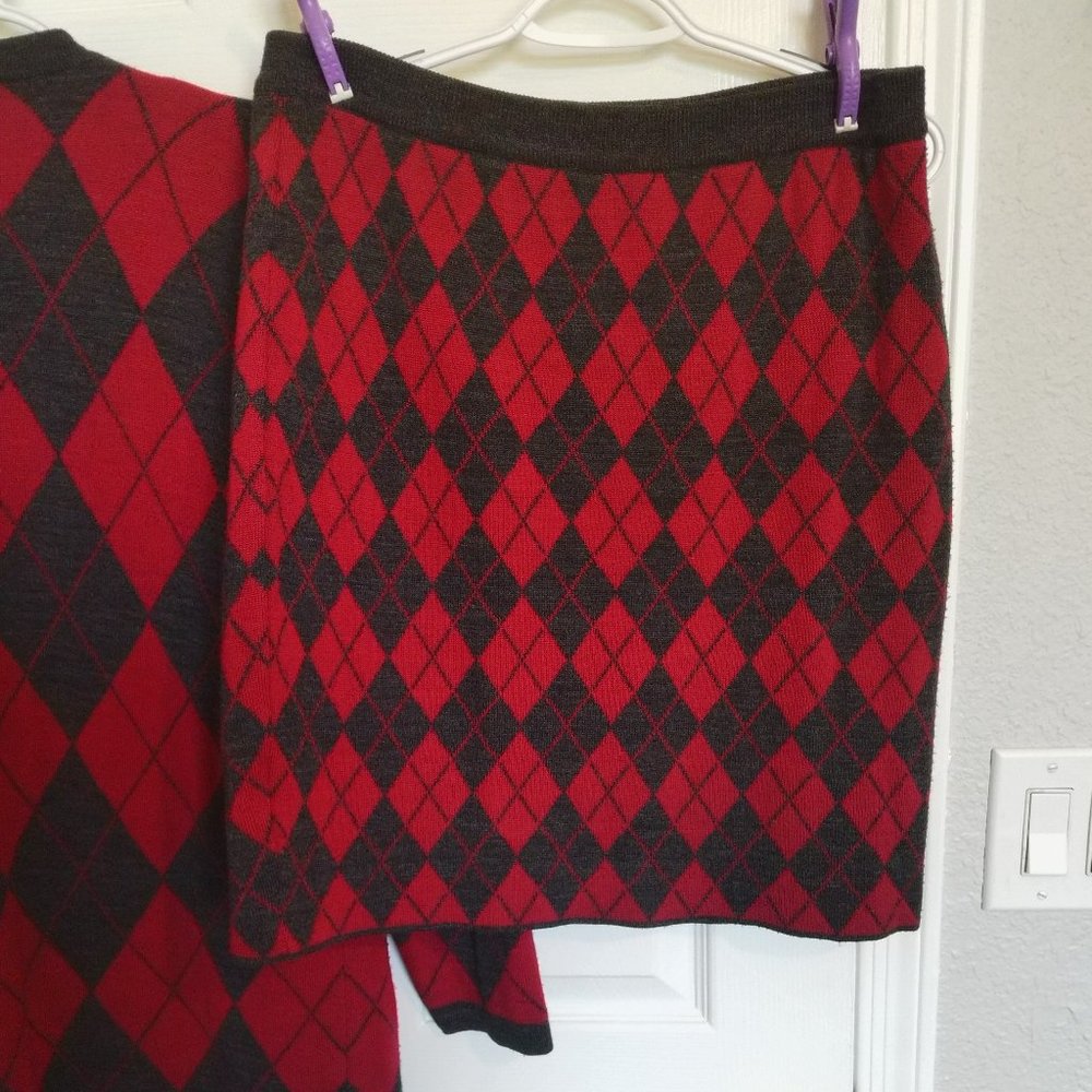 90s | VINTAGE!  WOOL Blend!   Long CARDI and SKIRT SET  L OUTSTANDING CONDITION! - Picture 8 of 10